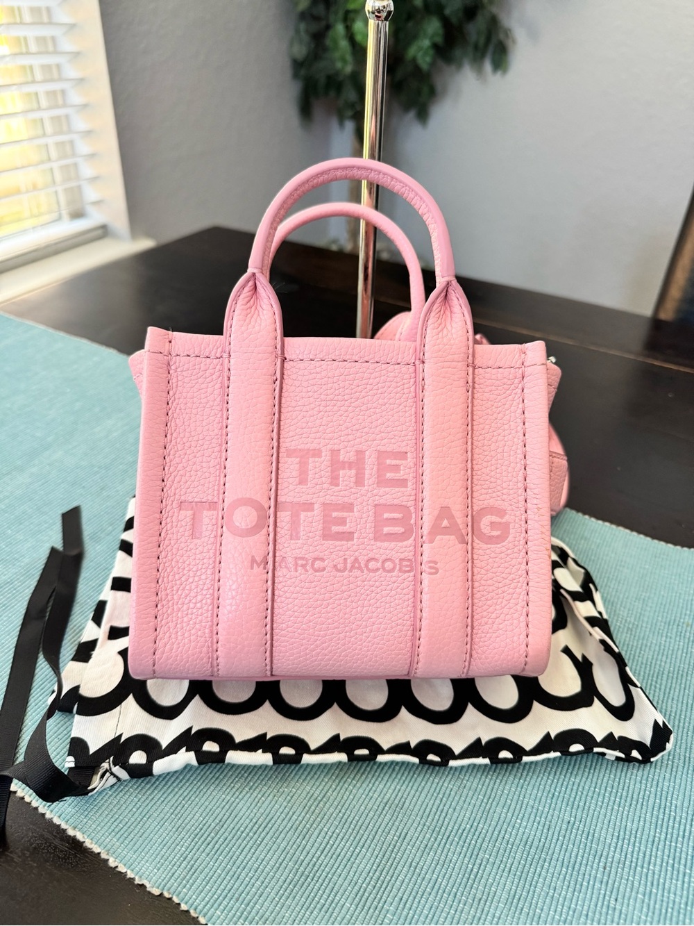 Marc Jacobs Pink Pebbled Leather The Tote Bag Mini